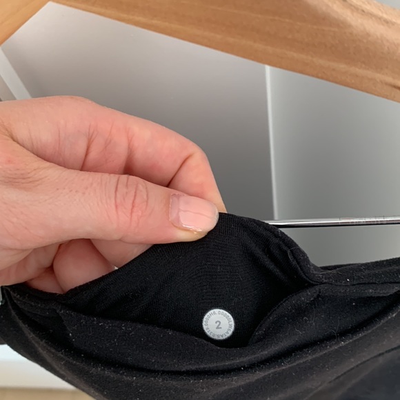 Lululemon Align Joggers - Picture 4 of 4